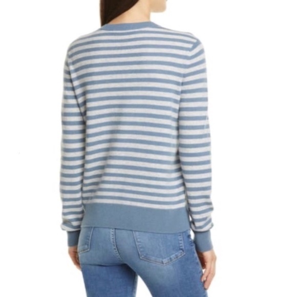 Vince 100% Cashmere Sweater Blue Gray Striped Size M Crew Neck Ribbed Trim - Picture 3 of 6